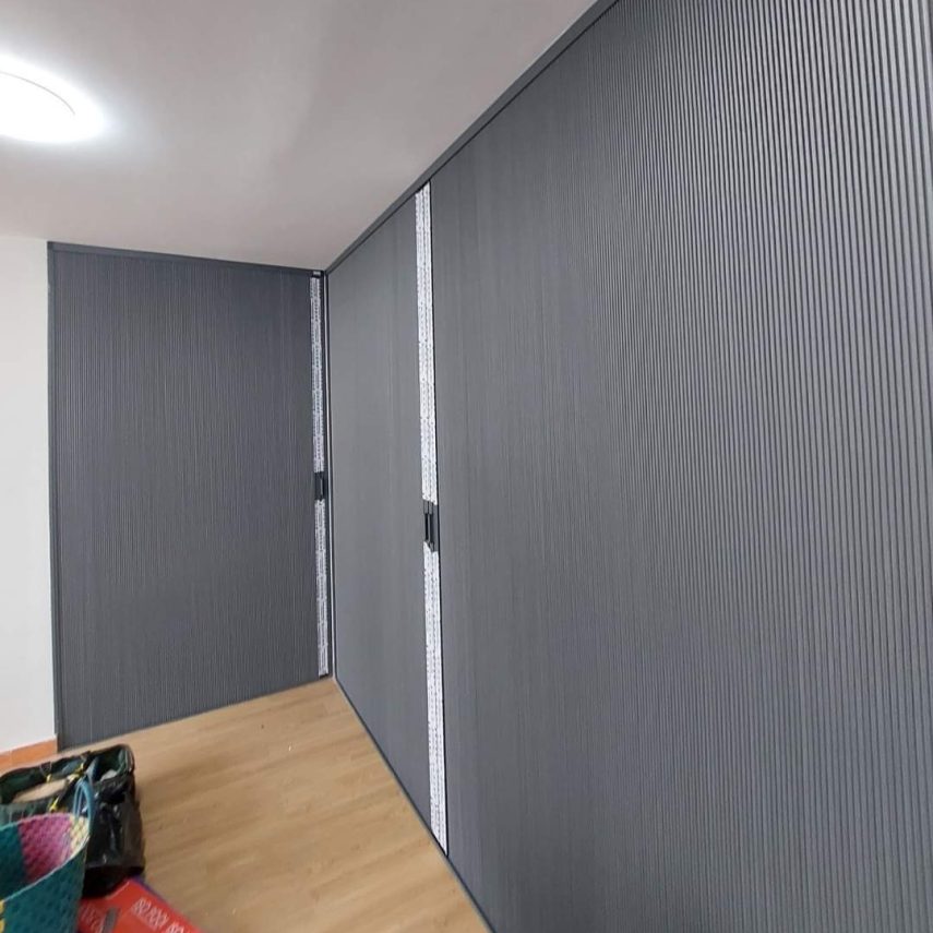 giá rèm tổ ong ngăn phòng phụ thuộc vào hệ khung và diện tích
