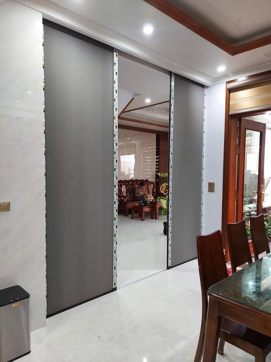 Rèm tổ ong kéo ngang hai cánh cho cửa rộng