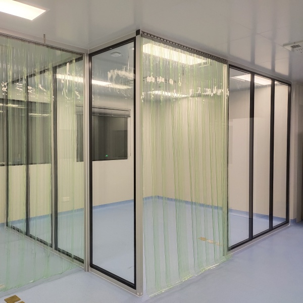 Rèm PVC phòng sạch chống tĩnh điện chia khu vực sản xuất